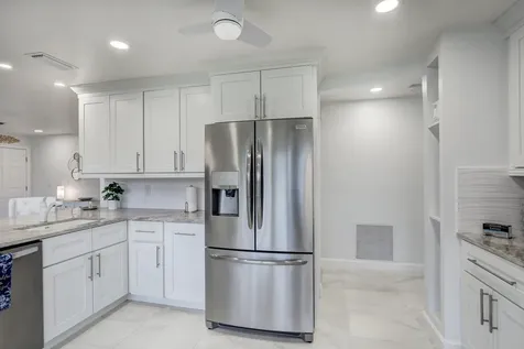 6 Lexington Lane Palm Beach Gardens FL 33418