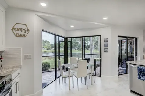 6 Lexington Lane Palm Beach Gardens FL 33418