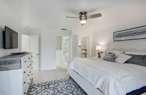 6 Lexington Lane Palm Beach Gardens FL 33418