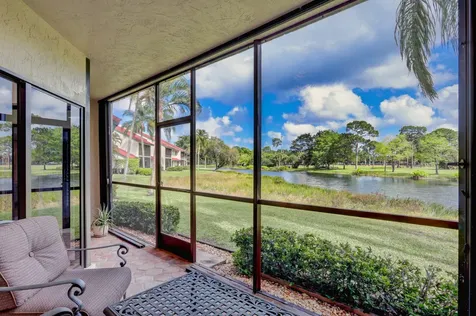 6 Lexington Lane Palm Beach Gardens FL 33418