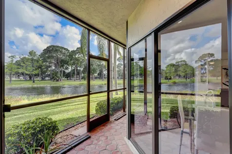 6 Lexington Lane Palm Beach Gardens FL 33418