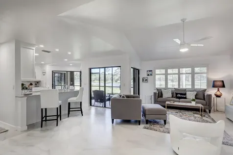 6 Lexington Lane Palm Beach Gardens FL 33418