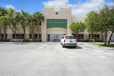 10101 W Lantana Road Lake Worth FL 33449