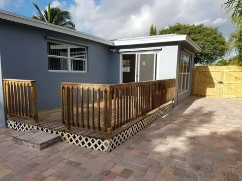 130 W Ocean Drive Boynton Beach FL 33426
