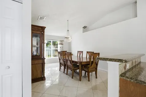 1273 Sw Glastonberry Avenue Port Saint Lucie FL 34953