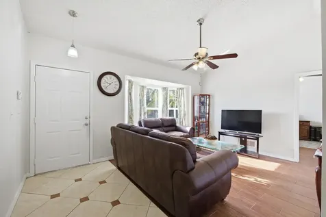 1273 Sw Glastonberry Avenue Port Saint Lucie FL 34953