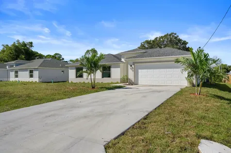 6011 Bamboo Drive Fort Pierce FL 34982