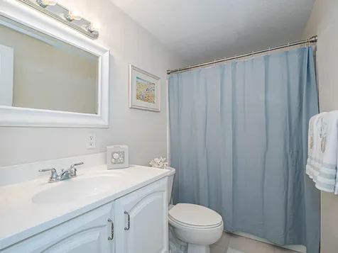 2800 Indian River Boulevard Vero Beach FL 32960