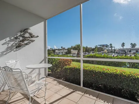 2800 Indian River Boulevard Vero Beach FL 32960