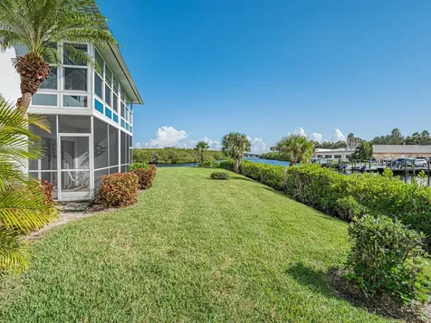2800 Indian River Boulevard Vero Beach FL 32960