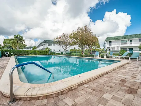 2800 Indian River Boulevard Vero Beach FL 32960