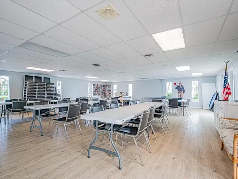 2800 Indian River Boulevard Vero Beach FL 32960