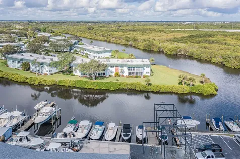 2800 Indian River Boulevard Vero Beach FL 32960