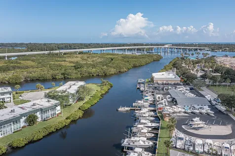 2800 Indian River Boulevard Vero Beach FL 32960