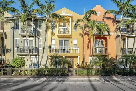 111 SW 2nd Avenue Delray Beach FL 33444