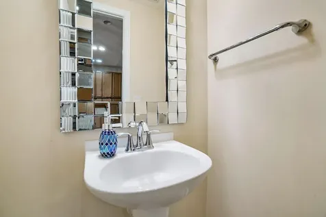 111 SW 2nd Avenue Delray Beach FL 33444
