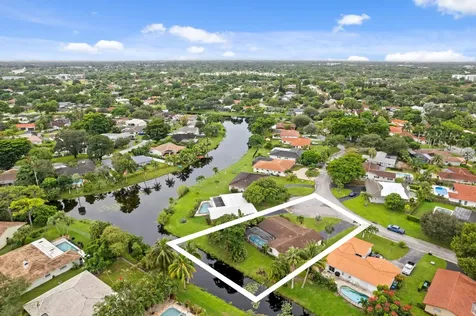 8675 Nw 28th Drive Coral Springs FL 33065