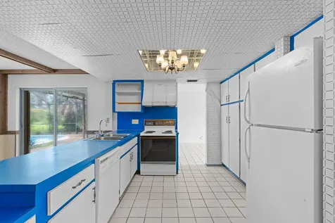 8675 Nw 28th Drive Coral Springs FL 33065