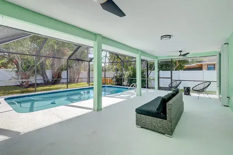 238 SW Grove Avenue Port Saint Lucie FL 34983
