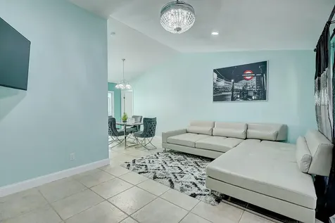 238 SW Grove Avenue Port Saint Lucie FL 34983
