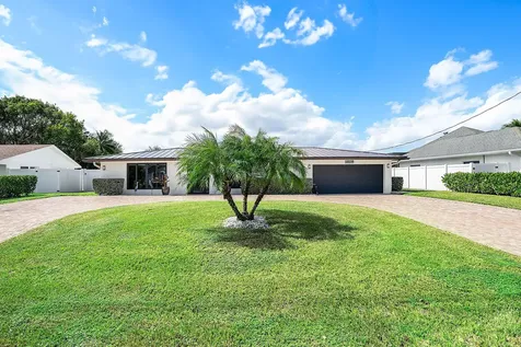 6853 Bayshore Drive Lake Worth FL 33462