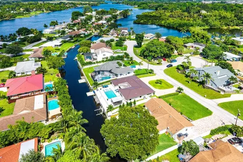 6853 Bayshore Drive Lake Worth FL 33462