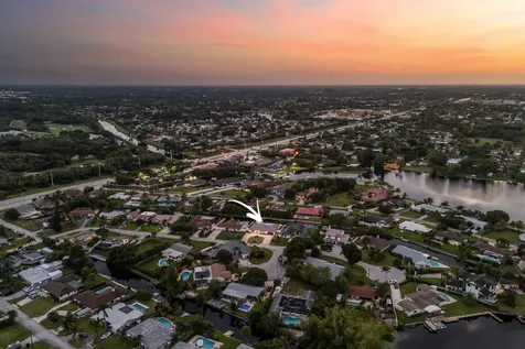 6853 Bayshore Drive Lake Worth FL 33462