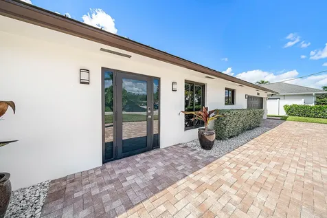 6853 Bayshore Drive Lake Worth FL 33462
