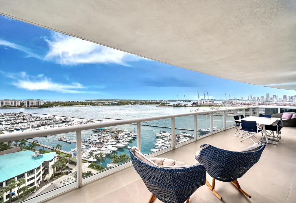400 Alton Road Miami Beach FL 33139