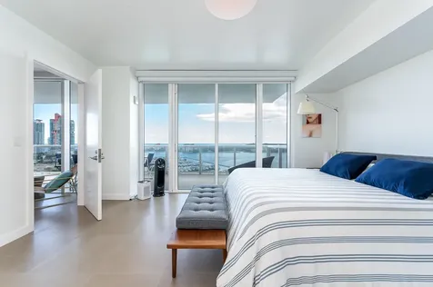 400 Alton Road Miami Beach FL 33139