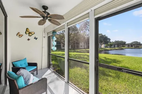 5574 Witney Drive Delray Beach FL 33484