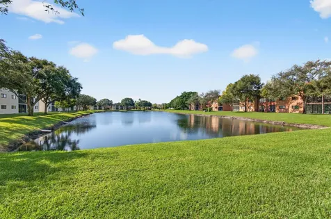5574 Witney Drive Delray Beach FL 33484
