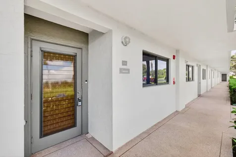 5574 Witney Drive Delray Beach FL 33484