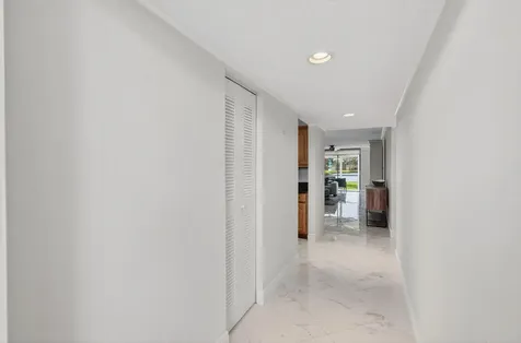 5574 Witney Drive Delray Beach FL 33484
