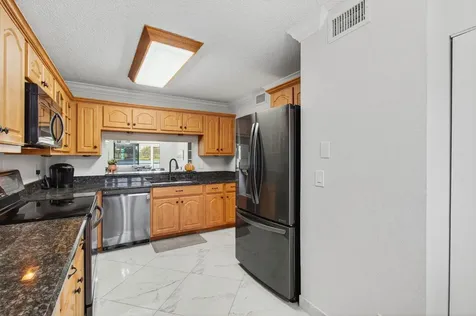 5574 Witney Drive Delray Beach FL 33484