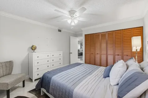 5574 Witney Drive Delray Beach FL 33484
