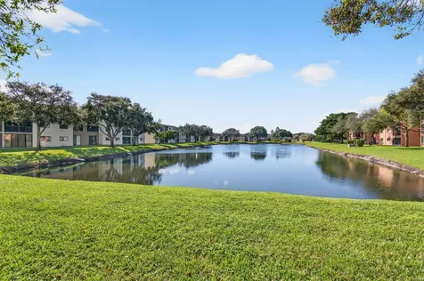 5574 Witney Drive Delray Beach FL 33484