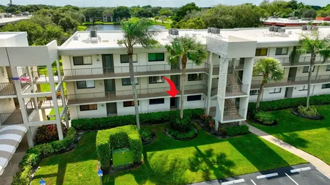5574 Witney Drive Delray Beach FL 33484