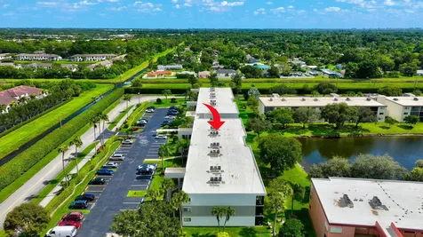 5574 Witney Drive Delray Beach FL 33484
