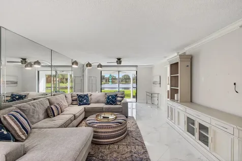 5574 Witney Drive Delray Beach FL 33484