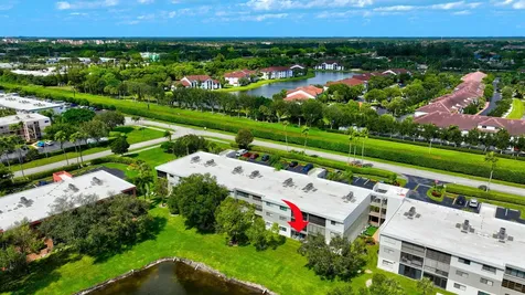 5574 Witney Drive Delray Beach FL 33484