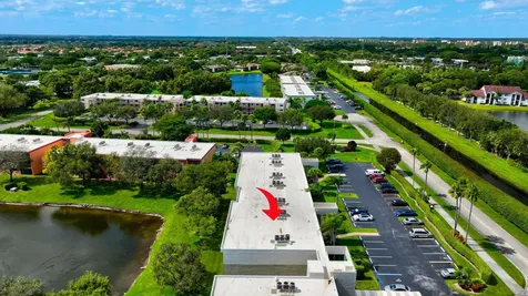 5574 Witney Drive Delray Beach FL 33484