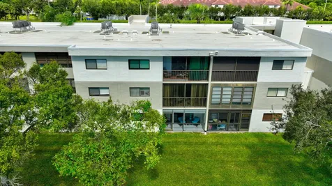 5574 Witney Drive Delray Beach FL 33484