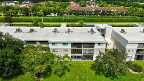 5574 Witney Drive Delray Beach FL 33484