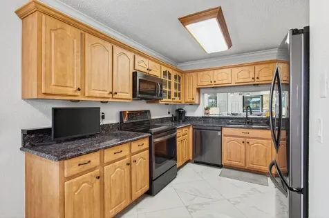 5574 Witney Drive Delray Beach FL 33484