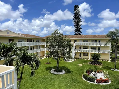 198 Dorset Boca Raton FL 33434