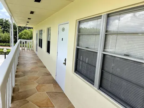 198 Dorset Boca Raton FL 33434