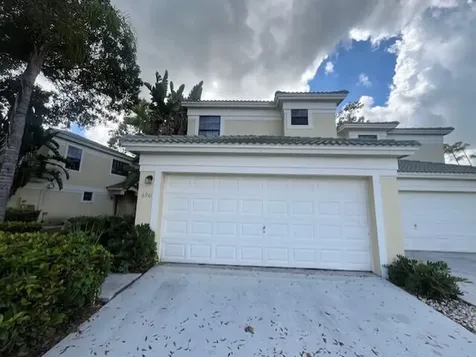 690 Via Toscana Wellington FL 33414