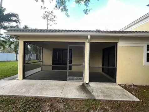 690 Via Toscana Wellington FL 33414
