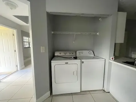 690 Via Toscana Wellington FL 33414
